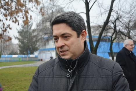 Flavius Bunoiu anunţă că demisionează din USR Bihor şi că nu mai candidează la Senat, acuzând un 'linşaj mediatic' şi jignindu-şi colegii
