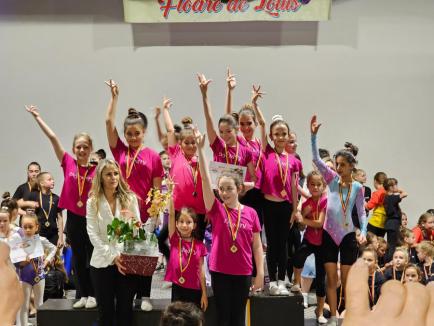 „Floare de Lotus”: Peste 400 de copii din țară s-au întrecut în Oradea la gimnastică și dans (FOTO)