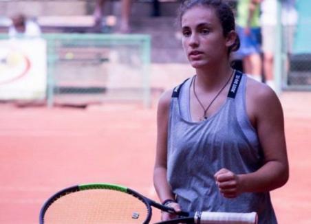 O nouă tânără speranţă a tenisului feminin se naşte la Oradea: Floriana Popovici, cu rezultate bune la turneele din această lună!