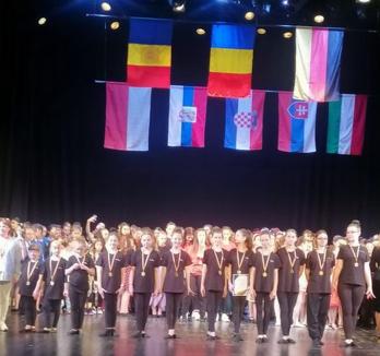 Copiii din Oradea, medaliați la un concurs internațional de dans (FOTO)