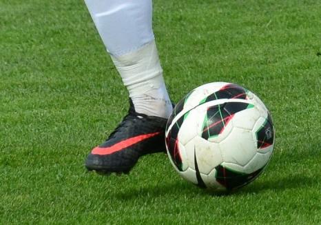 Primele clasate şi-au câştigat jocurile din etapa a XIII-a a Ligii a IV-a Bihor la fotbal