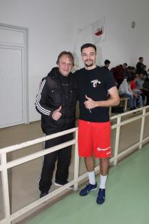 Internaţionalul de tineret Adrian Petre, în mijlocul iubitorilor de tenis cu piciorul din Salonta (FOTO / VIDEO)