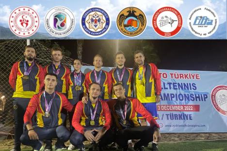 Sportivii salontani au cucerit 12 medalii la Mondialele de Fotbal-Tenis din acest an (FOTO)