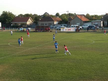 Fotbal: Lotus Băile Felix a câştigat cu 2-1 duelul de la Sântandrei cu Crişul şi s-a calificat în turul II al Cupei României (FOTO)