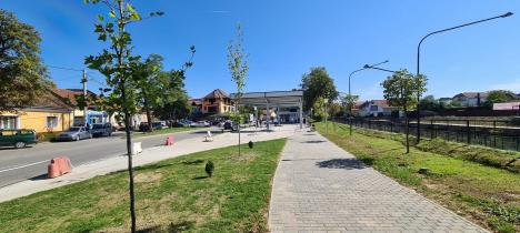 Noua autogară din Beiuș a fost finalizată la mai puțin de o săptămână după cea din Marghita (FOTO)