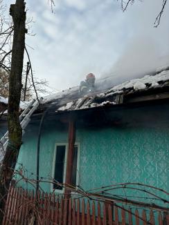 Incendiu violent în Bihor: Un bărbat a murit carbonizat!