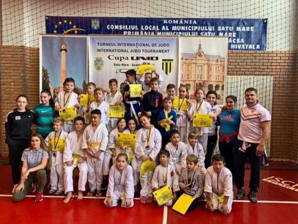 Sportivii de la CSS LPS Bihorul Oradea și-au adjudecat 18 medalii la turneul internațional de judo de la Satu Mare