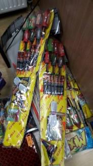 Peste 2.700 de petarde şi artificii şi 12.580 de ţigarete nemarcate confiscate de poliţiştii bihoreni