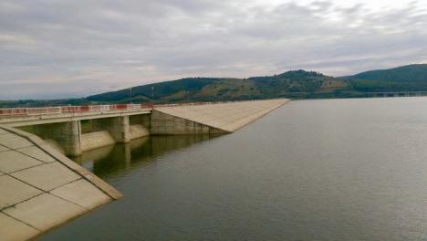Comisie româno-maghiară, în control pe apele din Bihor