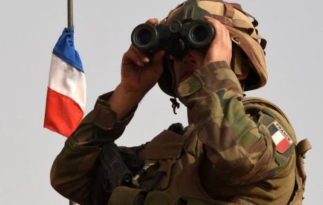 500 de soldaţi din Franţa şi 300 din Belgia vor fi trimişi în România
