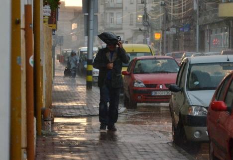 Cod portocaliu de vreme rea în Oradea şi în alte localităţi din Bihor