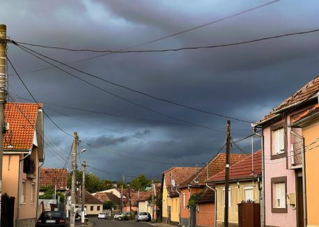 Alertă nowcasting: Cod portocaliu de furtuni în Bihor, lista localităților afectate