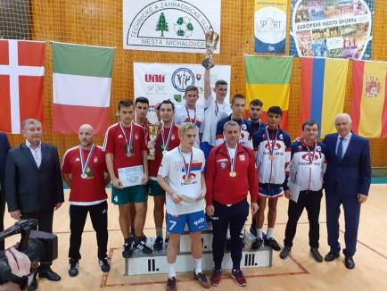 Doi salontani au cucerit medalii la Campionatele Mondiale de Futnet U21. Dar au concurat pentru Ungaria!