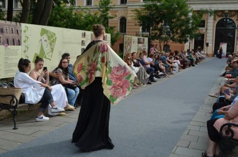 Muzeul frumuseţii: Absolventele Facultăţii de Arte şi-au prezentat creaţiile de modă la Gala Diplomelor (FOTO / VIDEO)
