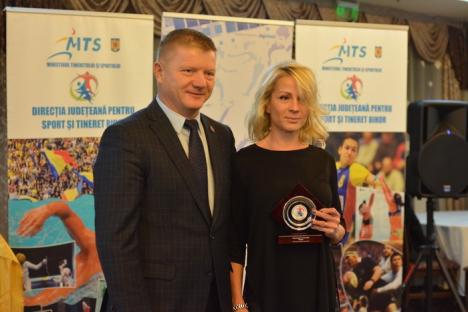 Larisa Florian a fost desemnată, din nou, cea mai bună sportivă a judeţului Bihor! (FOTO)