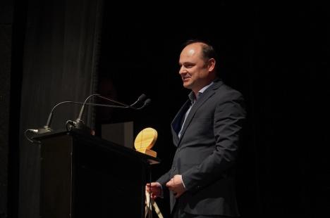 Premiile UZP Bihor: Patru jurnaliști ai BIHOREANULUI au fost recompensați. Dan Simai, ales jurnalistul anului 2023 (FOTO/VIDEO)