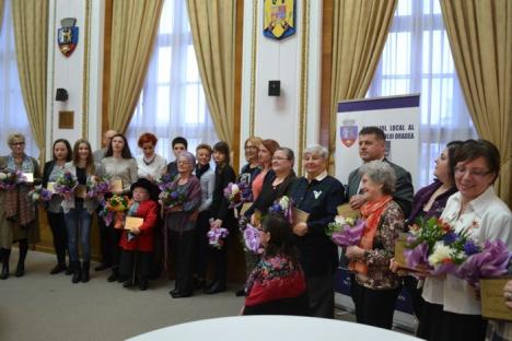Voluntarii din domeniul social au fost premiaţi de ASCO (FOTO)