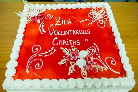 Gala Caritas Eparhial: Compania Celestica a fost premiată de greco-catolici fiindcă a oferit mese sărmanilor şi a trimis voluntari la cantina socială (FOTO)