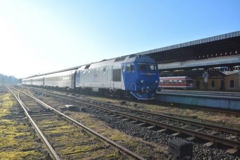 Trenurile vor circula cu 160 km/h. CFR SA a atribuit electrificarea căii ferate Episcopia Bihor – Cluj pe cele două tronsoane bihorene