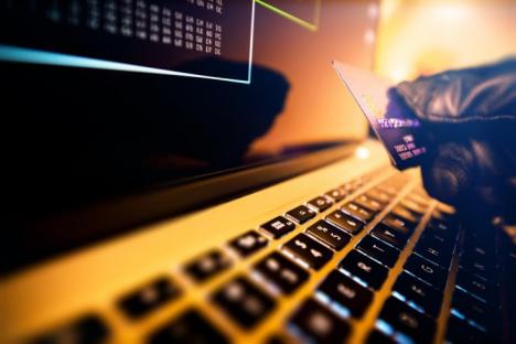 Hackeri din Est: SRI anunţă că au avut loc 'atacuri cibernetice de amploare' asupra băncilor din România