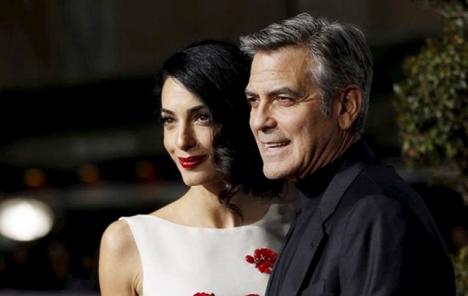 George Clooney va deveni tătic. Amal e însărcinată cu gemeni (VIDEO)