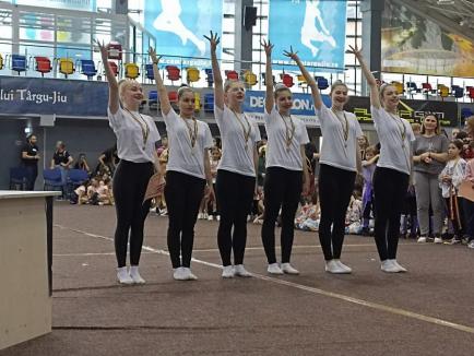 Sportivele din Oradea, fruntașe la Festivalul Național de Gimnastică și Dans „Măiastra” (FOTO)
