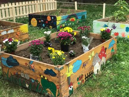 Oaza verde: Copiii din Salonta învață cum să grădinărească de la grădiniță