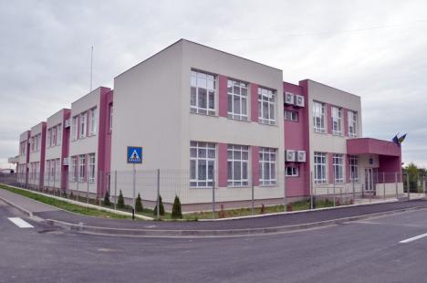 Proiect pilot. Grădiniţa 56 va fi prima unitate de învăţământ independentă energetic din Oradea