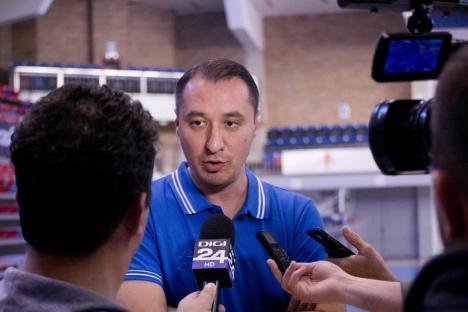 O nouă victorie clară pentru handbalişti: CSM s-a impus cu 36-22 în disputa cu CSU Poli Timişoara (FOTO)