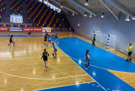 Handbal feminin: CSU Oradea s-a impus clar în jocurile cu CNE Sf. Gheorghe şi CSU Timişoara