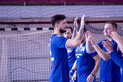 Victorie la debut de nou sezon pentru echipa de handbal a CSM Oradea: 33-32 cu HC Szejke Odorhei (FOTO)