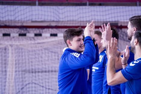 Victorie la debut de nou sezon pentru echipa de handbal a CSM Oradea: 33-32 cu HC Szejke Odorhei (FOTO)