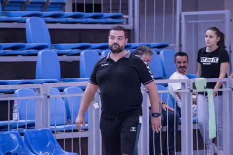 Victorie la debut de nou sezon pentru echipa de handbal a CSM Oradea: 33-32 cu HC Szejke Odorhei (FOTO)