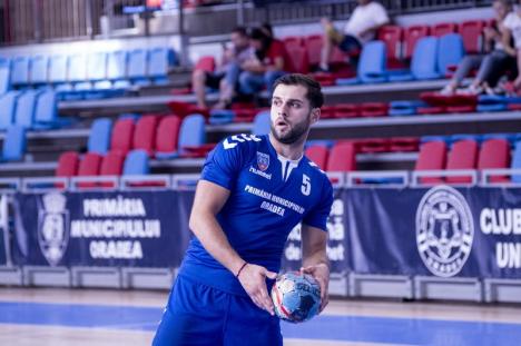 Victorie la debut de nou sezon pentru echipa de handbal a CSM Oradea: 33-32 cu HC Szejke Odorhei (FOTO)