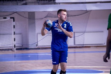 Victorie la debut de nou sezon pentru echipa de handbal a CSM Oradea: 33-32 cu HC Szejke Odorhei (FOTO)