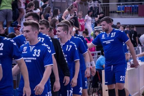 Victorie la debut de nou sezon pentru echipa de handbal a CSM Oradea: 33-32 cu HC Szejke Odorhei (FOTO)