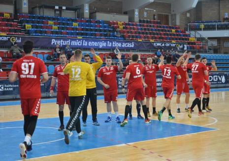 Derby la handbal: CSM Oradea primeşte, sâmbătă, replica Universităţii Cluj