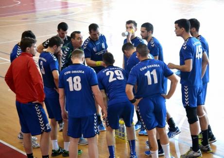 Handbaliştii de la CSM Oradea au suferit cea de-a treia înfrângere din actuala ediţie de campionat (FOTO)