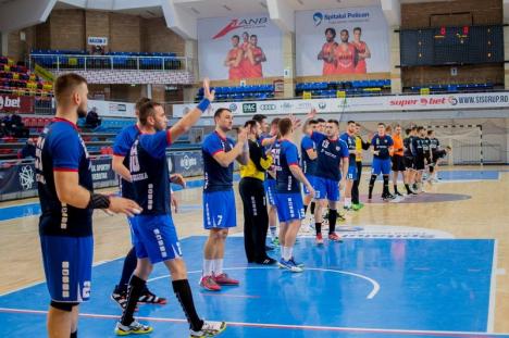 Handbal masculin: Victorie clară pentru CSM Oradea în primul joc oficial din 2020 (FOTO)