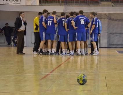 Handbaliştii de la CSM Oradea câştigă la 'masa verde', cu 10-0, jocul cu HC Rom Cri Braşov