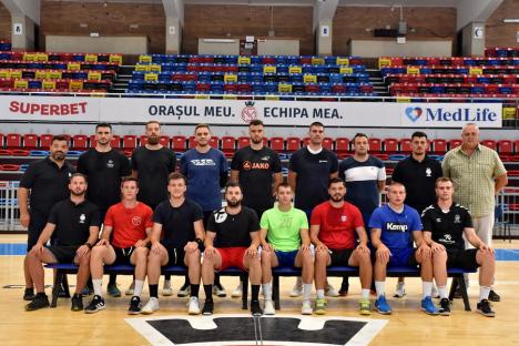 Handbal: CSM Oradea începe seria jocurilor amicale în Ungaria, cu un turneu la Szeged
