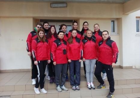 Echipa de handbal feminin CSU-CSM şi-a început pregătirile pentru noul sezon