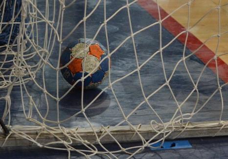 Echipele de handbal seniori ale României vor susţine un cuplaj la Oradea