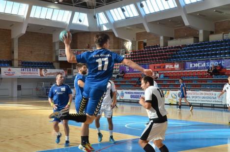 CSM Oradea întâlneşte luni ultima clasată din Divizia A la handbal masculin