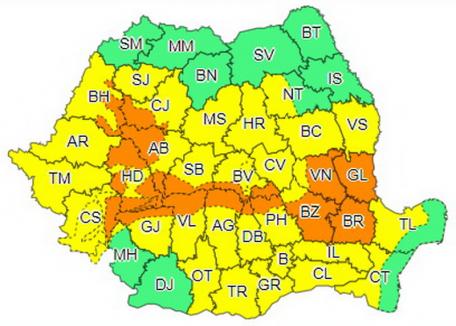 Ploile continuă în Bihor, dar scad în intensitate. Cod portocaliu în zona montană, galben în restul judeţului