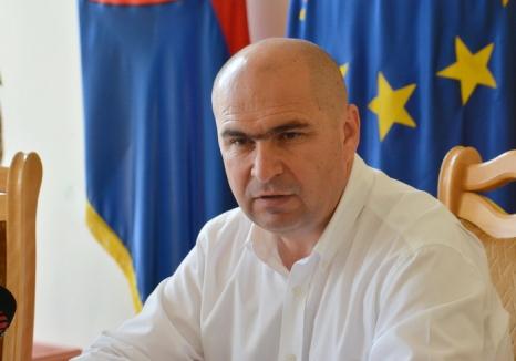 Bolojan, despre noua sa funcţie de preşedinte unic al PNL Bihor: „Conducerea partidului a ţinut seama de legitimitatea aleşilor liberali”