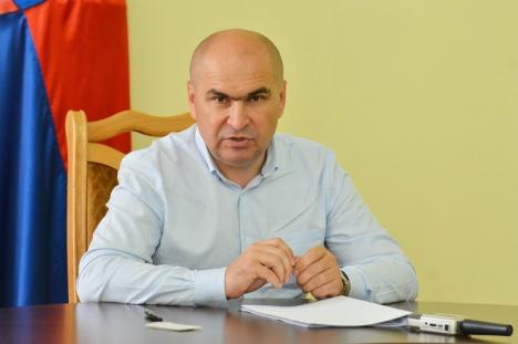 Primarul Ilie Bolojan ar desfiinţa Consiliile Judeţene şi ar alipi oraşelor comunele limitrofe