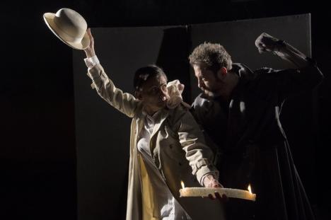 Trilogie la final: Teatrul Regina Maria anunţă premiera spectacolului 'În inima nopţii – Episodul Macbeth' (FOTO)