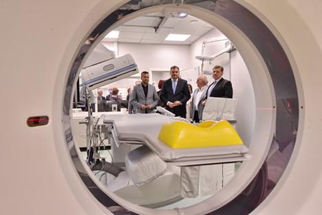 Încă o „revoluție” în sănătatea din Bihor: Radiologie și Neuroradiologie Intervențională la Spitalul Județean, cu dotări rarisime în Europa și specialiști formați în Franța (FOTO)