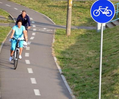 Pe două roţi. Primăria invită orădenii la inaugurarea pistei pentru biciclete Oradea – Berettyoujfalu
